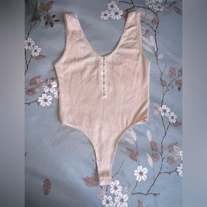 🦄3/$30 Hook & Eye Bodysuit